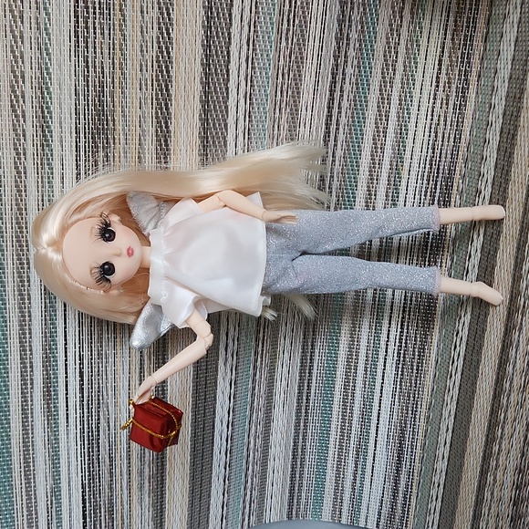 Sweet handmade bjd doll dressed as Angel doll - Picture 5 of 8